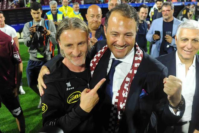 背后的影响 背后的影响