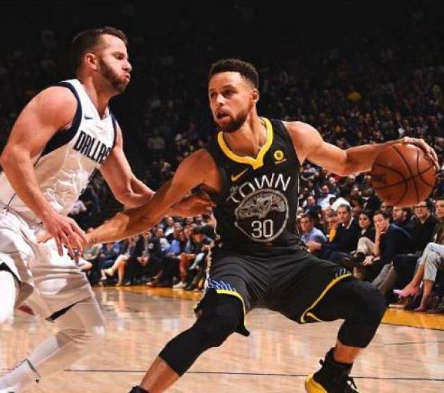 湖人客场取 湖人客场取